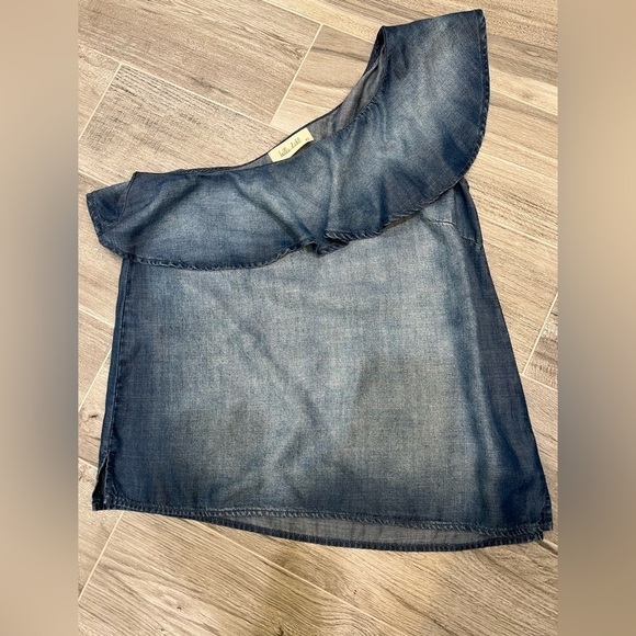 Bella Dahl Chambray Ruffle One Shoulder Top Size XS - Picture 1 of 7